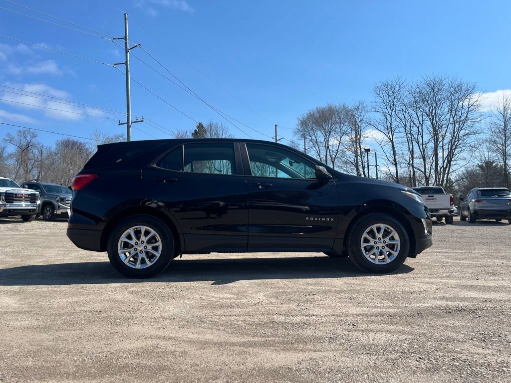 Used 2020 Chevrolet Equinox LS image 6