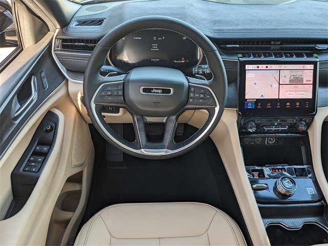 New 2025 Jeep Grand Cherokee Limited image 13