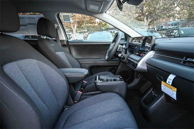 New 2026 Hyundai Ioniq 5 SE image 19