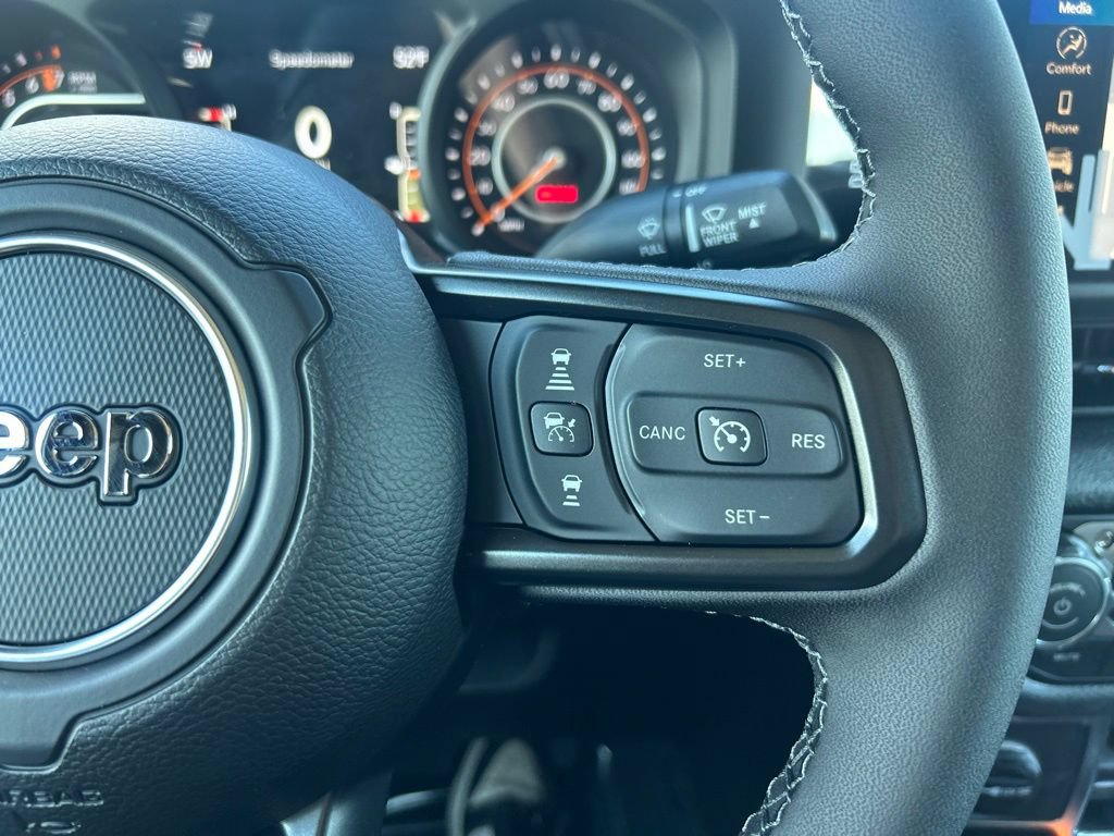 New 2026 Jeep Gladiator Sport AWD/4WD image 13