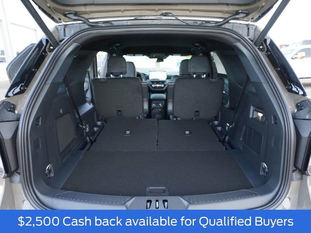 New 2026 Ford Explorer ST image 25