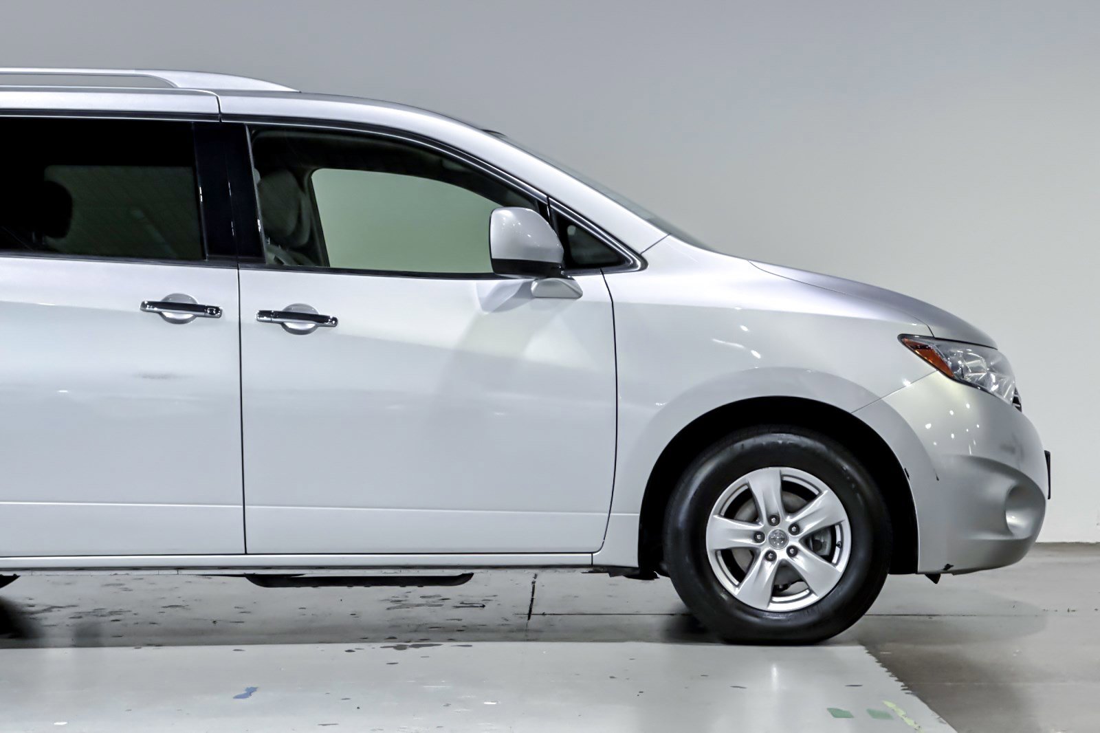 Used 2012 Nissan Quest SV FWD image 35