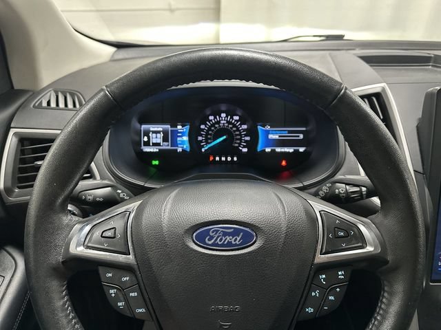 Used 2022 Ford Edge SEL AWD/4WD image 10