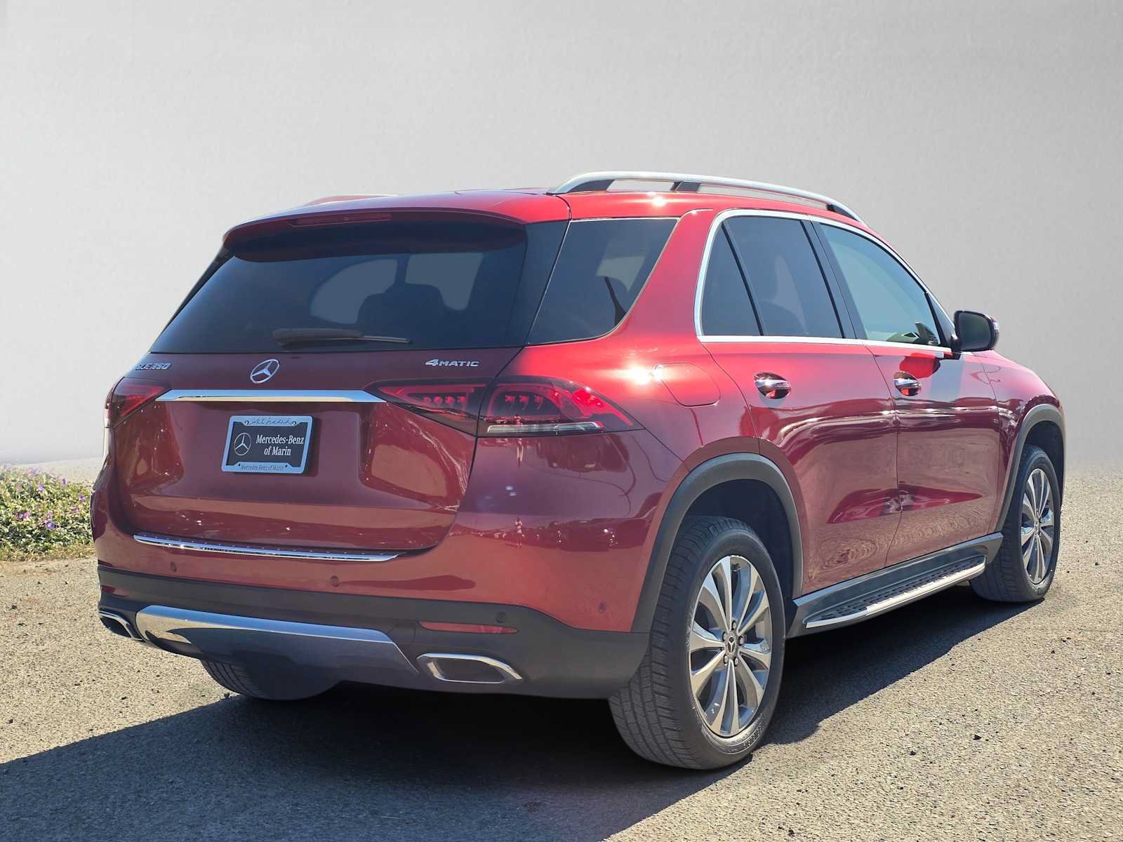 Used 2020 Mercedes-Benz GLE 350 4MATIC image 3
