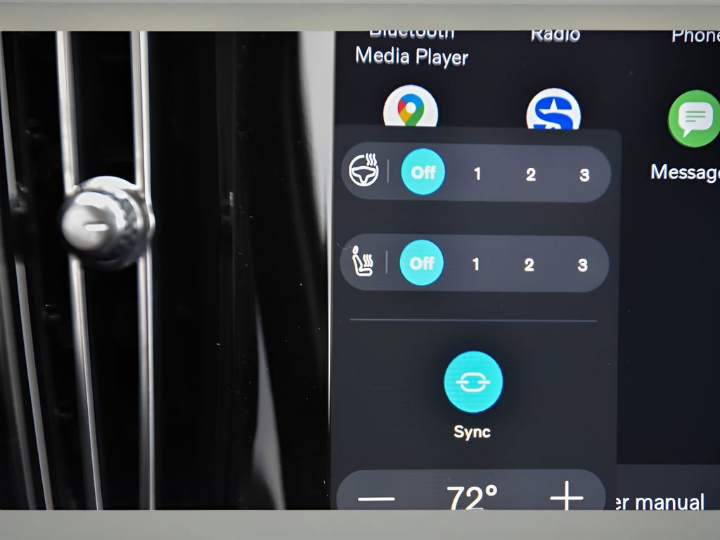 New 2026 Volvo XC40 B5 Plus w/ Protection Package Premier image 24