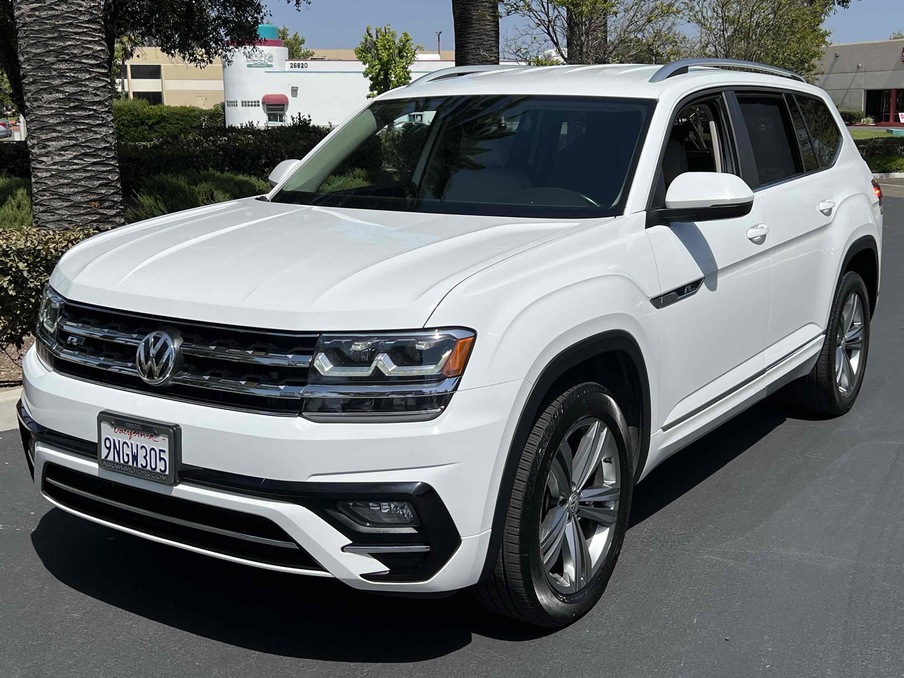 Used 2019 Volkswagen Atlas SE w/ Towing Package image 21