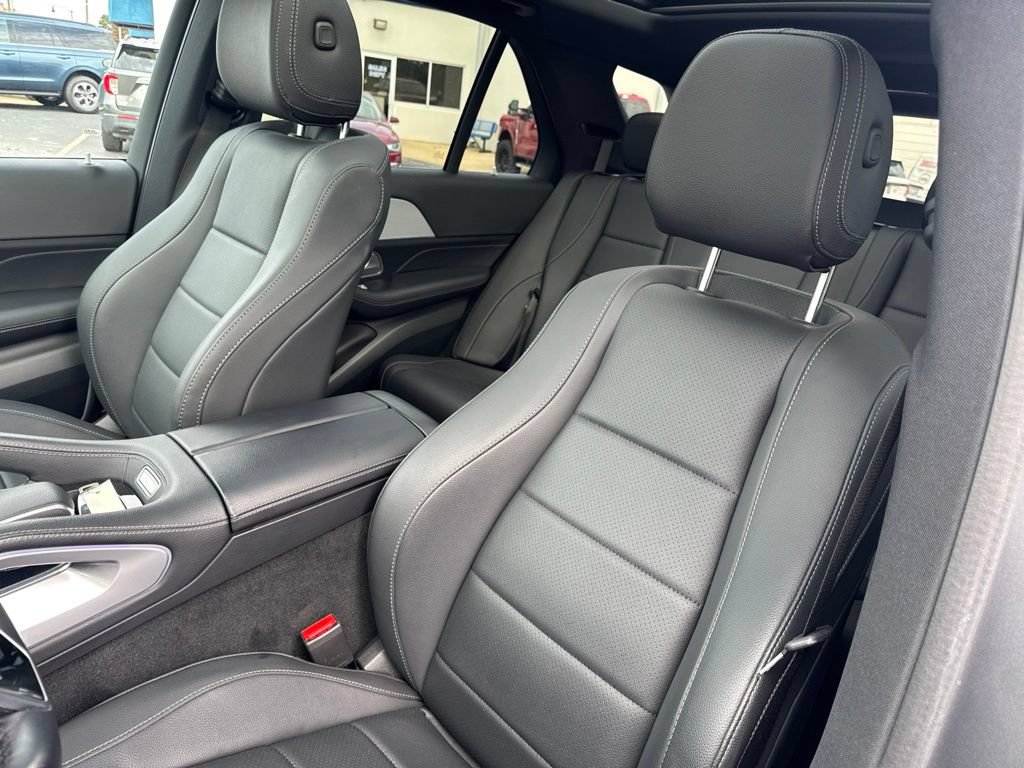 Used 2026 Mercedes-Benz GLE 350 4MATIC w/ Driver Assistance Package image 13