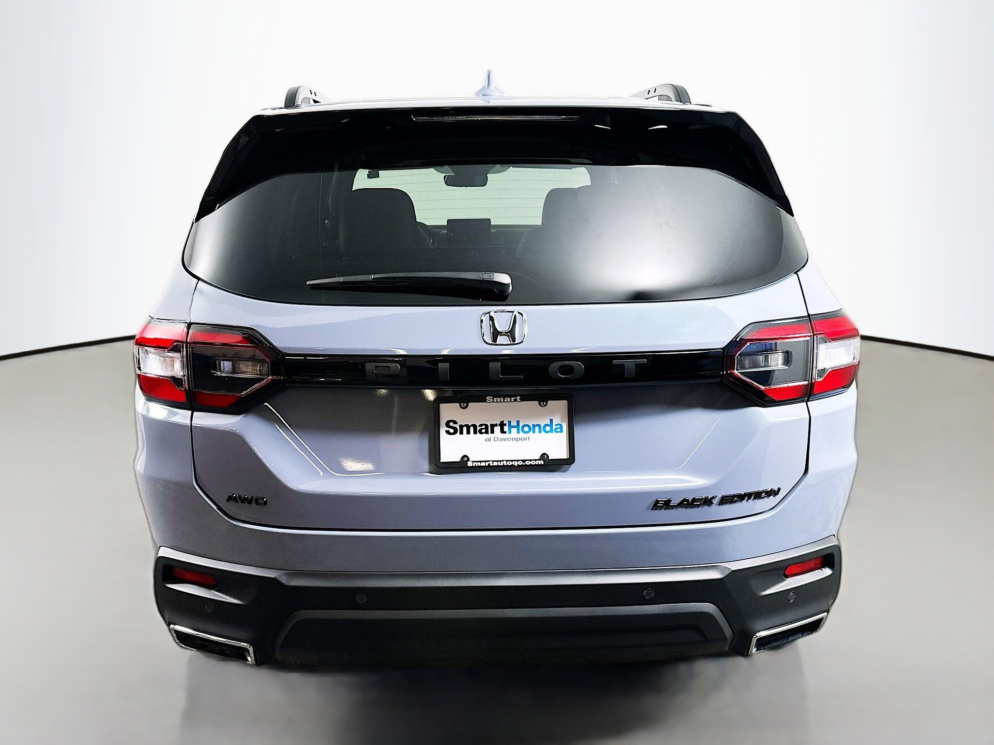 New 2025 Honda Pilot Black Edition image 6