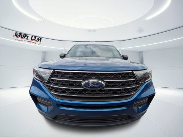 Used 2021 Ford Explorer XLT w/ Class III Trailer Tow Package image 6