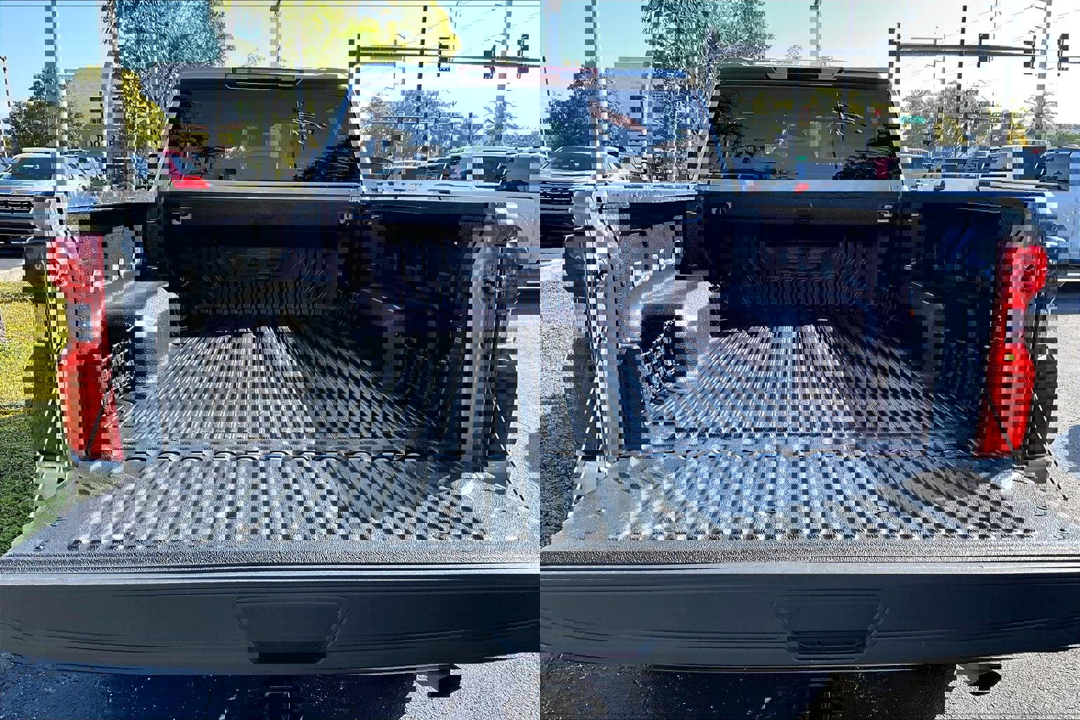 Certified 2025 Chevrolet Silverado 2500 Custom w/ Custom Value Package image 7