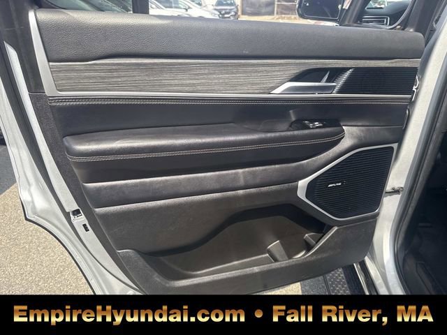 Used 2022 Jeep Wagoneer Series II image 17