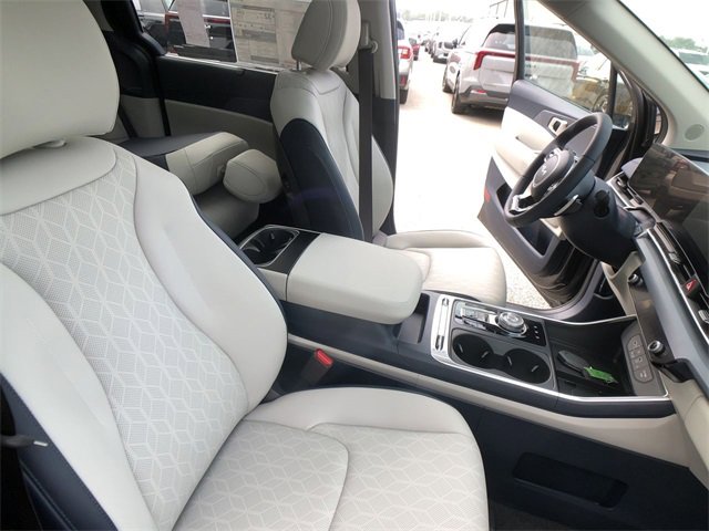 New 2026 Kia Carnival SX image 26