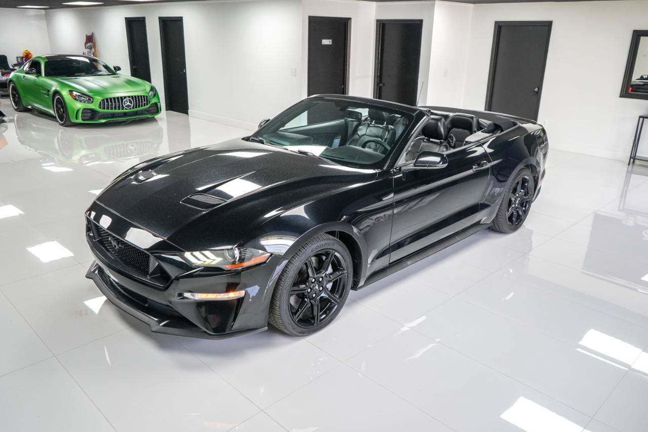 Used 2019 Ford Mustang GT Premium w/ Black Accent Package RWD image 2