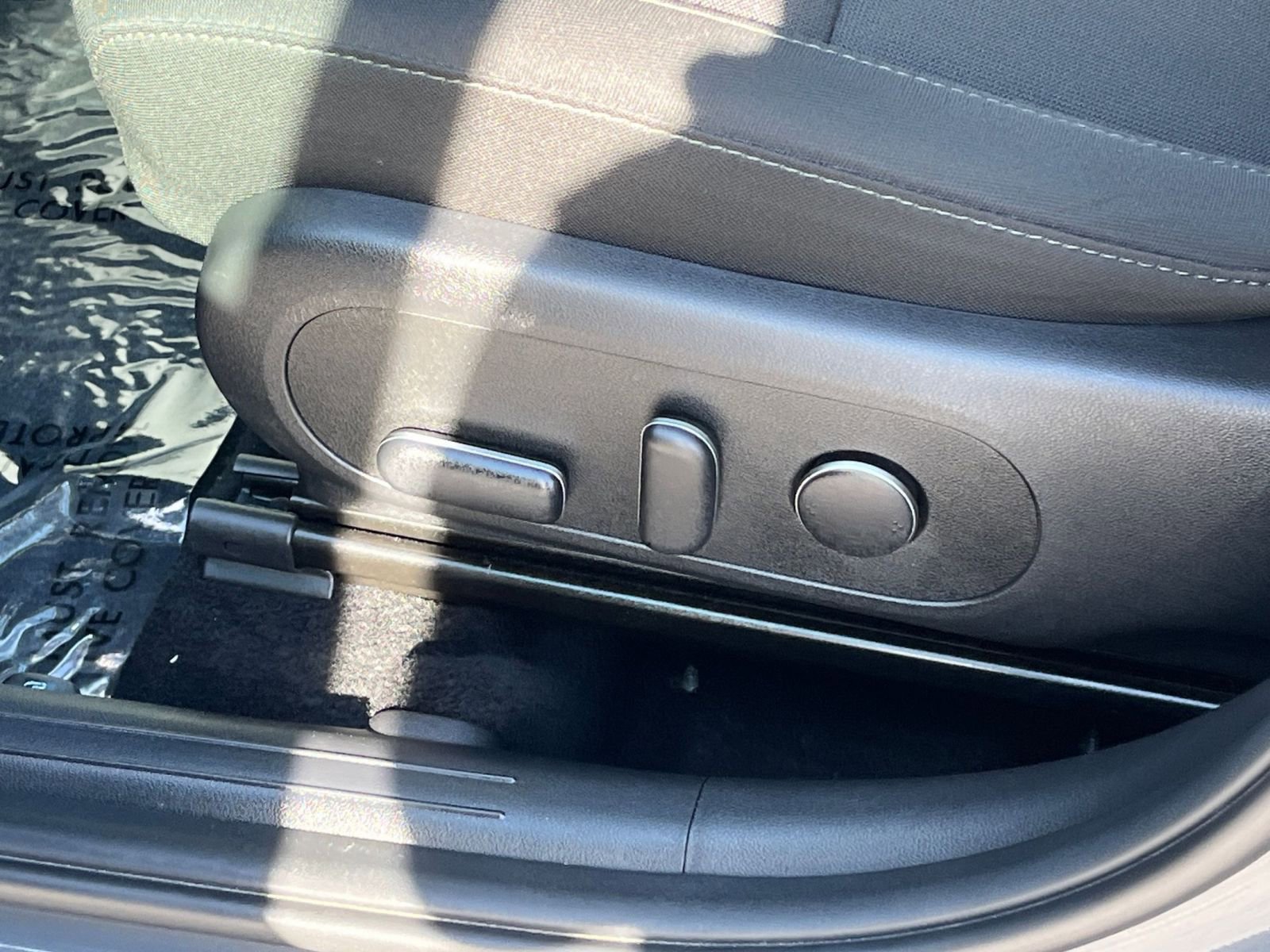 Used 2025 Hyundai Kona SEL FWD image 23