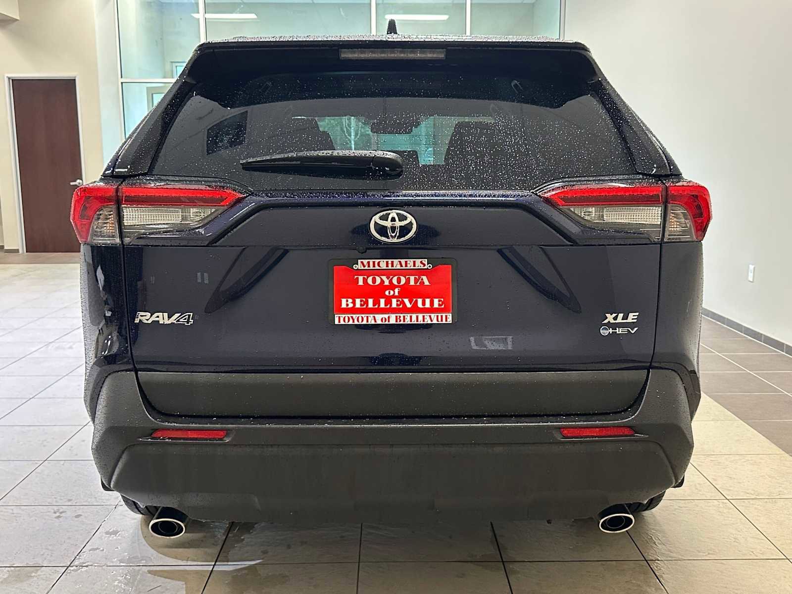 Used 2025 Toyota RAV4 XLE w/ Weather Package image 11