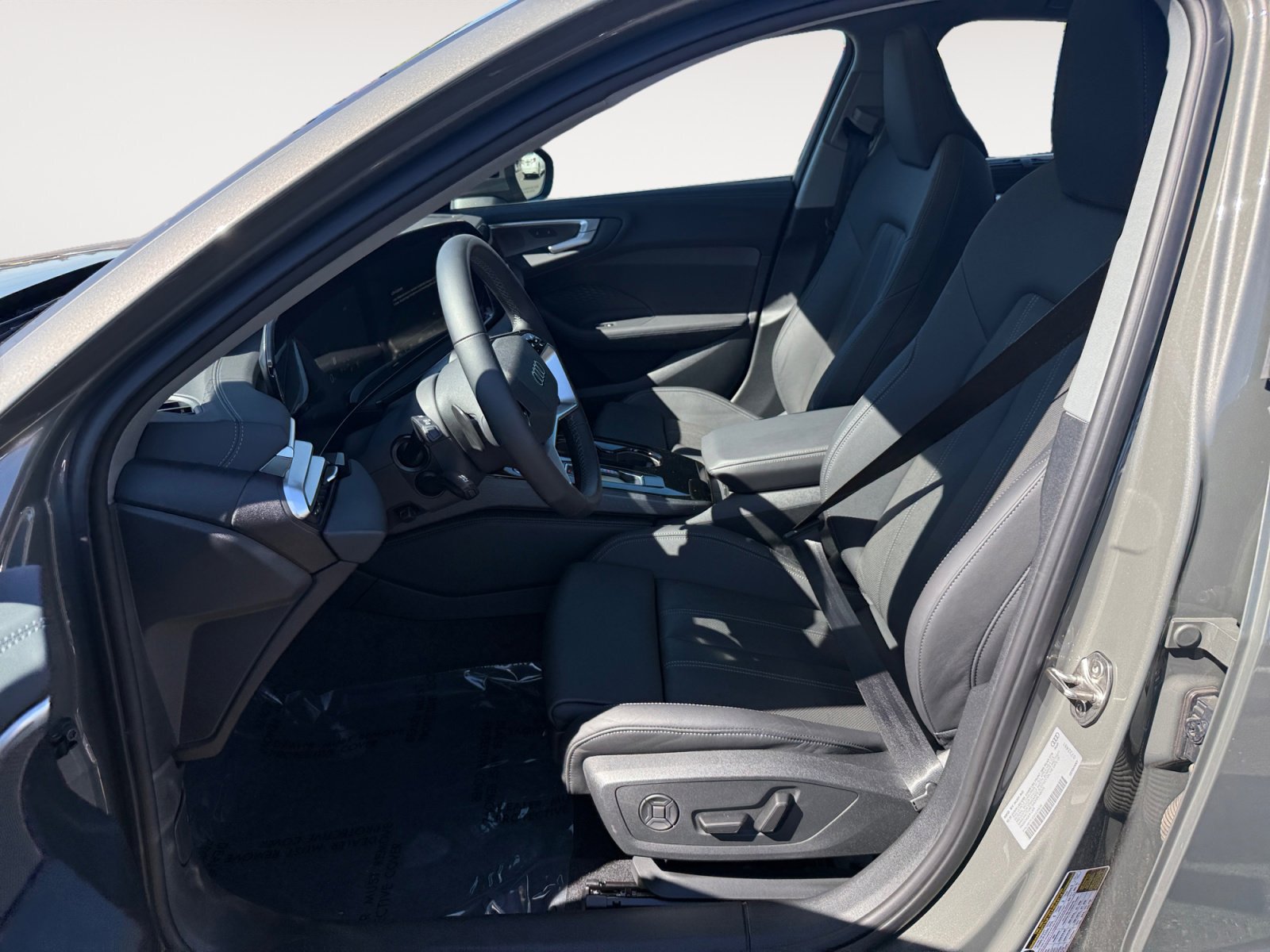 Used 2025 Audi A5 2.0T Premium Plus w/ Premium Plus AWD/4WD image 10