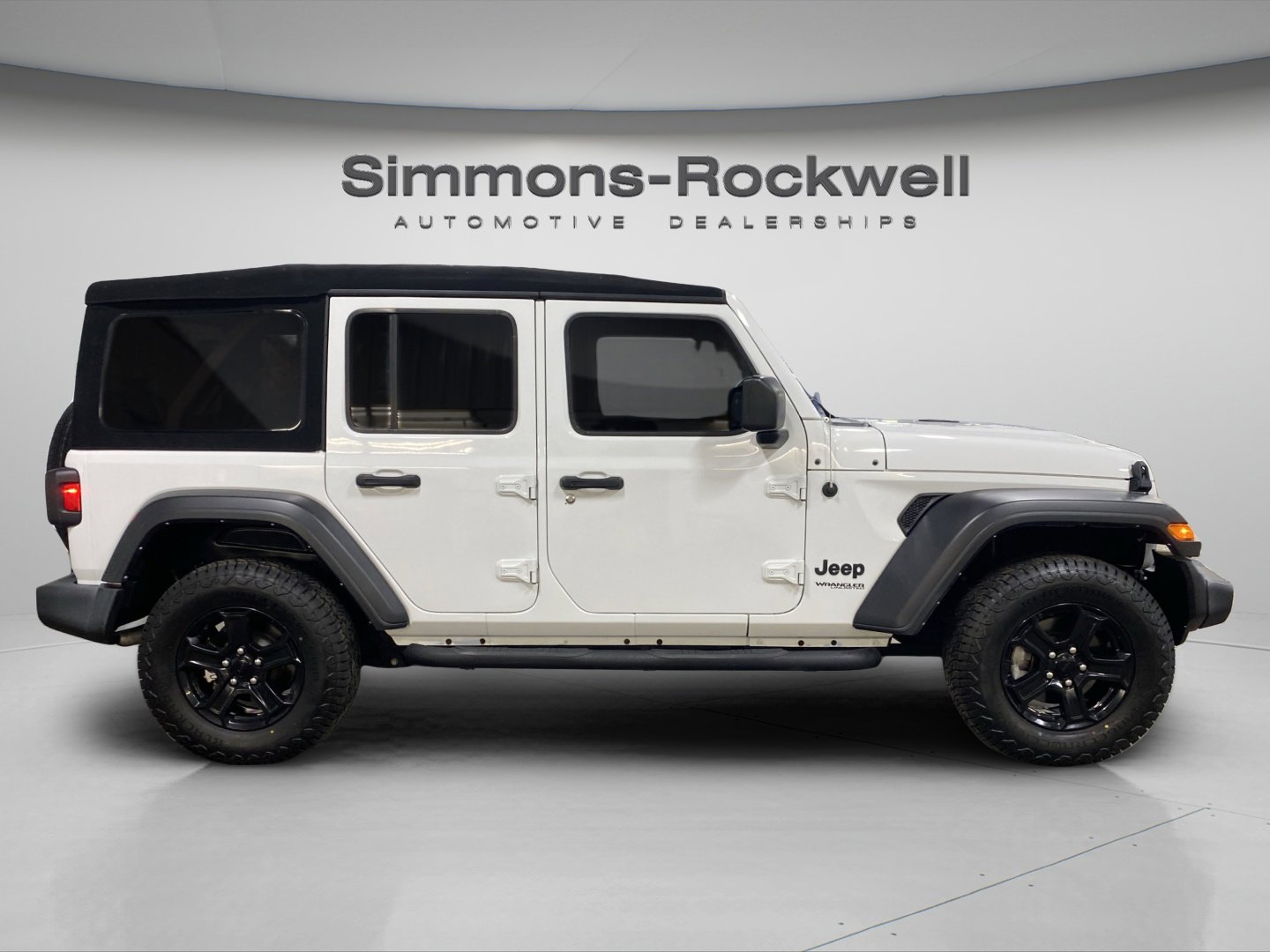 Used 2022 Jeep Wrangler Unlimited Sport image 4