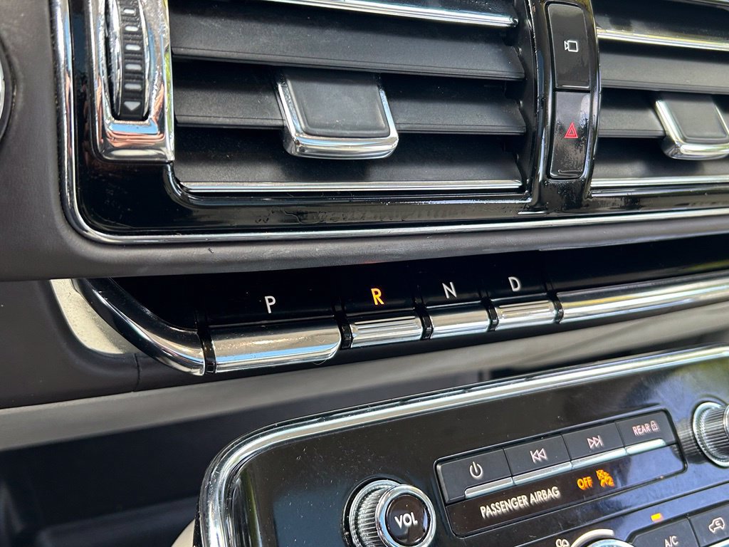 Used 2022 Lincoln Navigator L Black Label AWD/4WD image 25