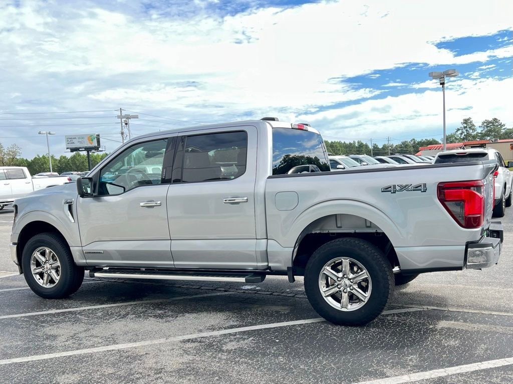 Used 2024 Ford F150 XLT w/ Mobile Office Package image 8