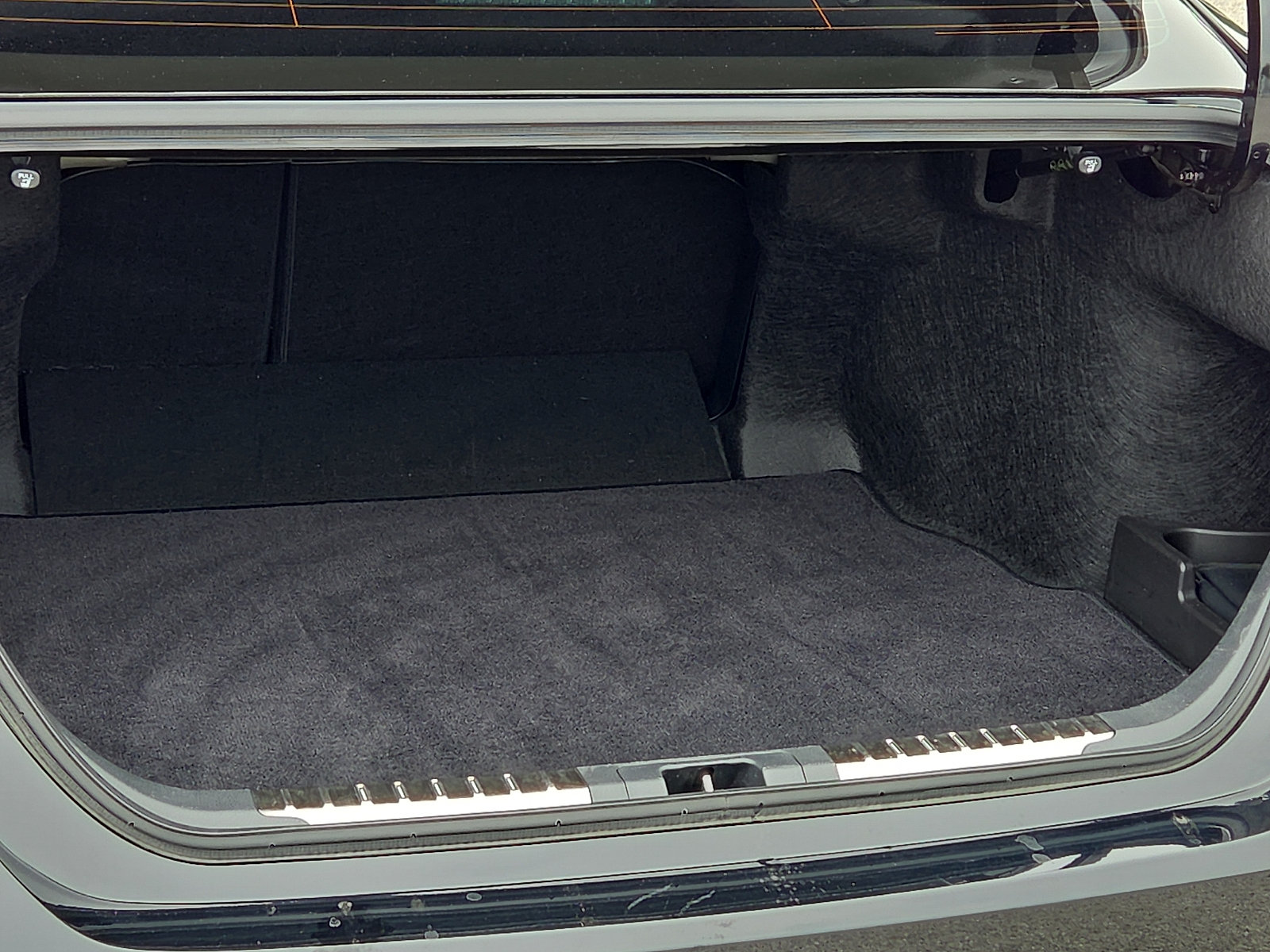Used 2026 Toyota Camry XSE w/ Premium Package FWD image 9