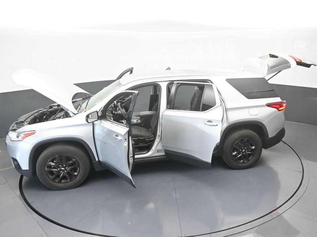 Used 2020 Chevrolet Traverse LS FWD image 61
