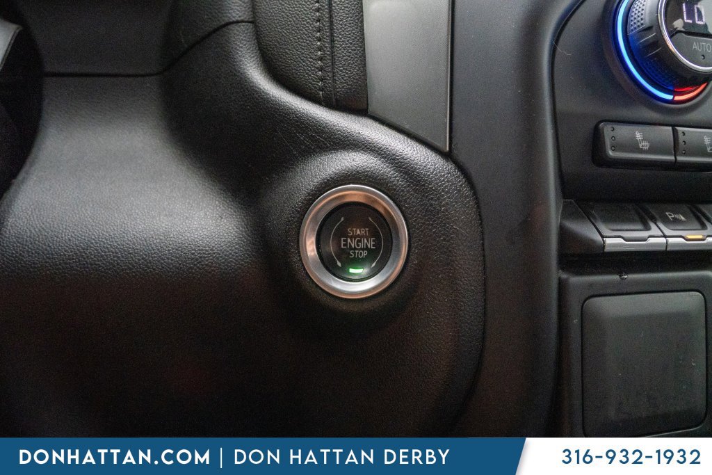 Used 2022 Chevrolet Silverado 1500 RST w/ Safety Package AWD/4WD image 9