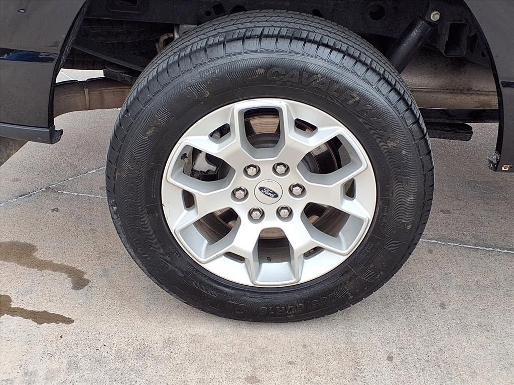 Used 2023 Ford F150 XLT image 9