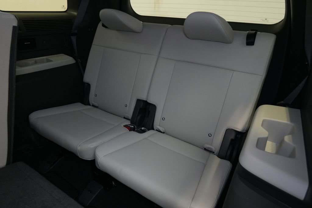 New 2026 Hyundai Santa Fe SEL image 19