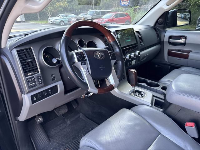 Used 2017 Toyota Sequoia Platinum AWD/4WD image 12