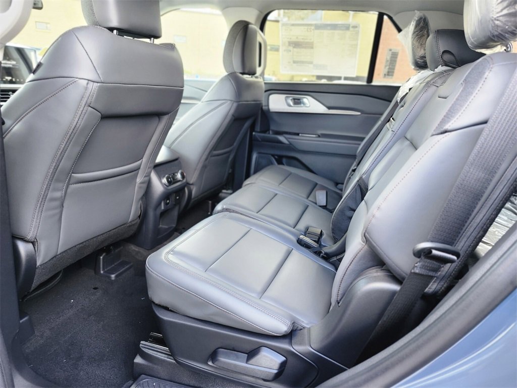 New 2026 Ford Explorer Active image 16
