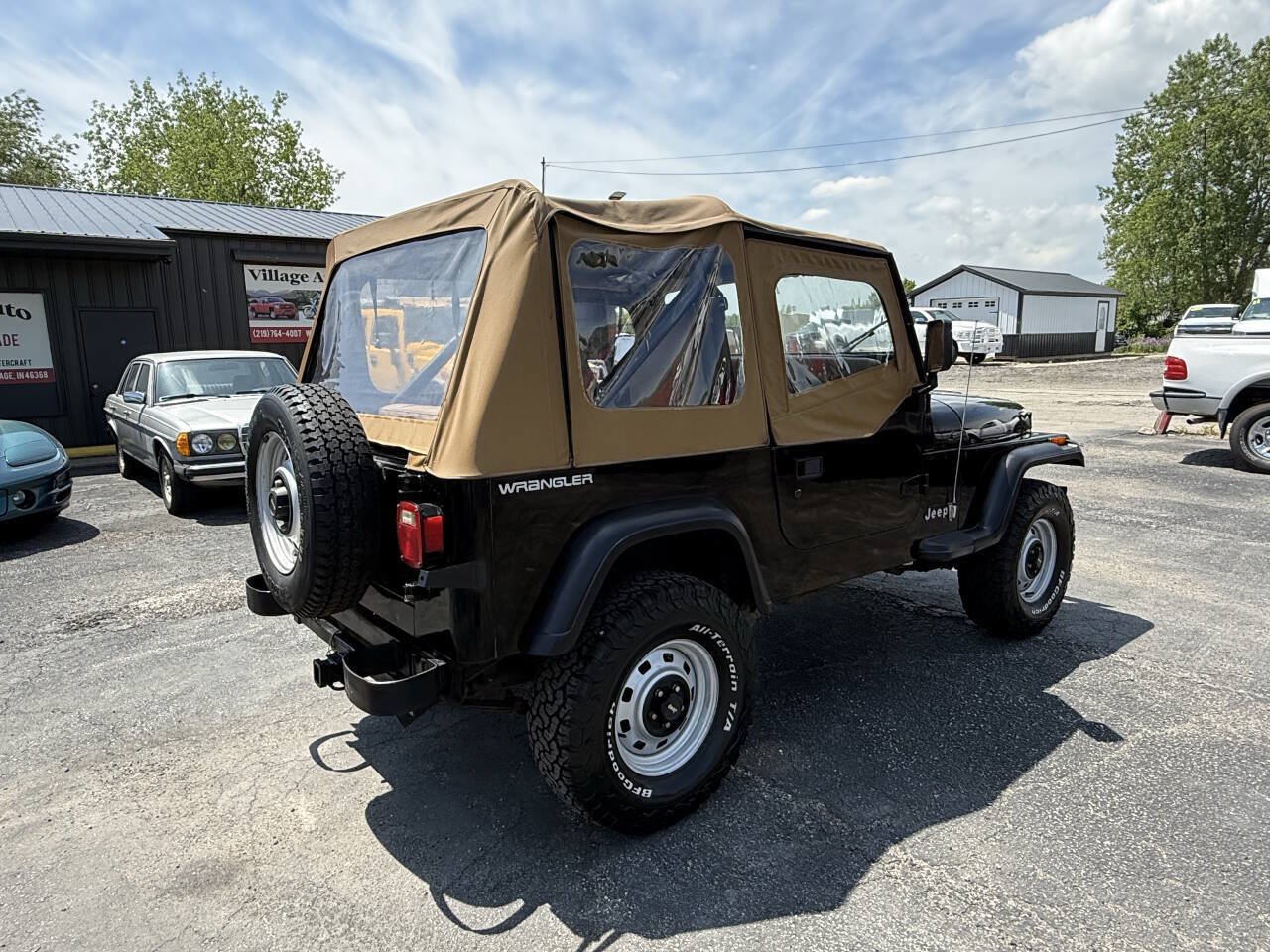 Used 1991 Jeep Wrangler S AWD/4WD image 5