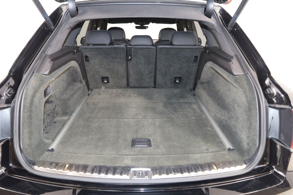Used 2018 Bentley Bentayga AWD/4WD image 67