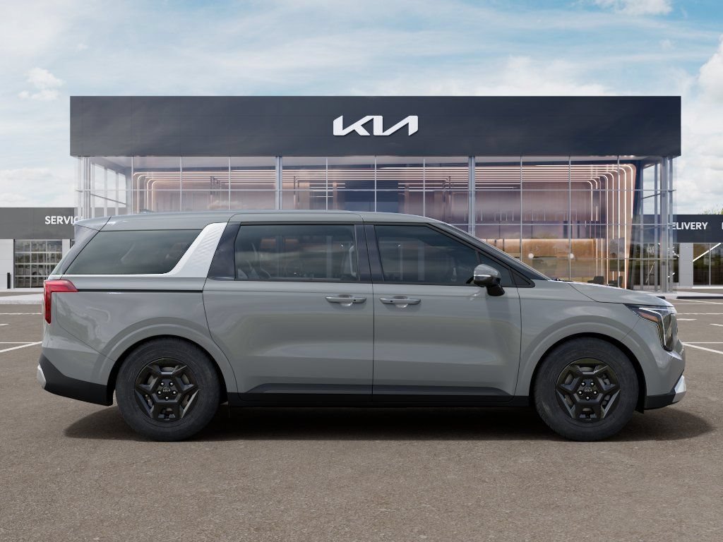 New 2027 Kia Carnival FWD image 7
