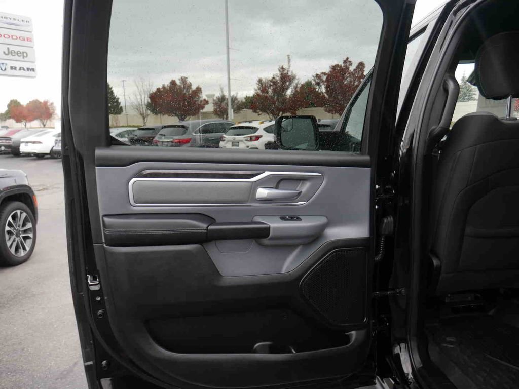 Certified 2022 RAM 1500 Big Horn w/ Trailer Tow Group image 24