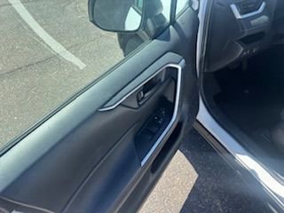 Used 2025 Toyota RAV4 LE image 11