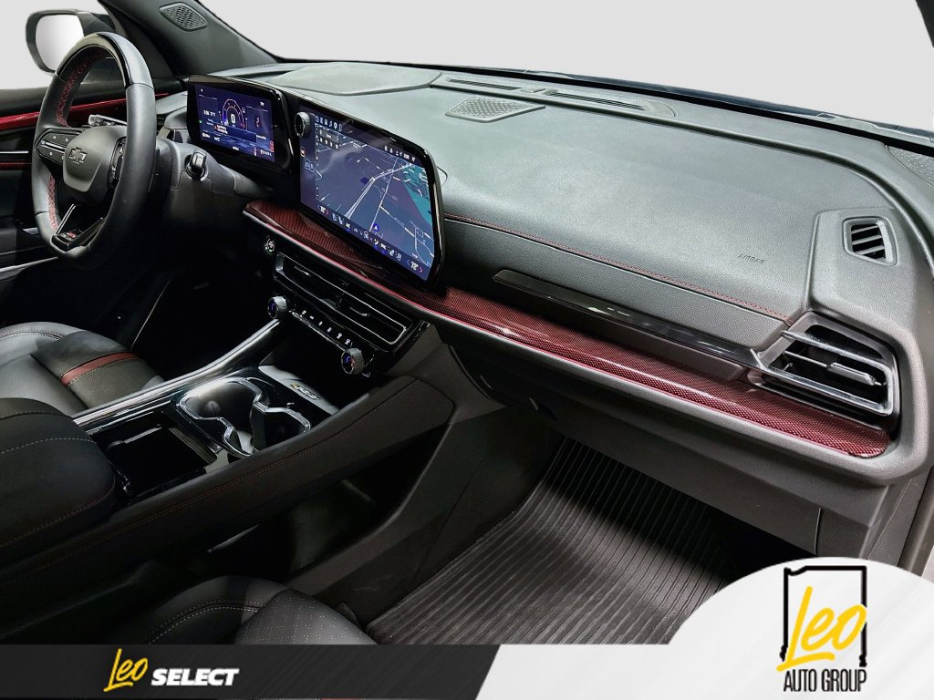 Used 2026 Chevrolet Traverse RS AWD/4WD image 35