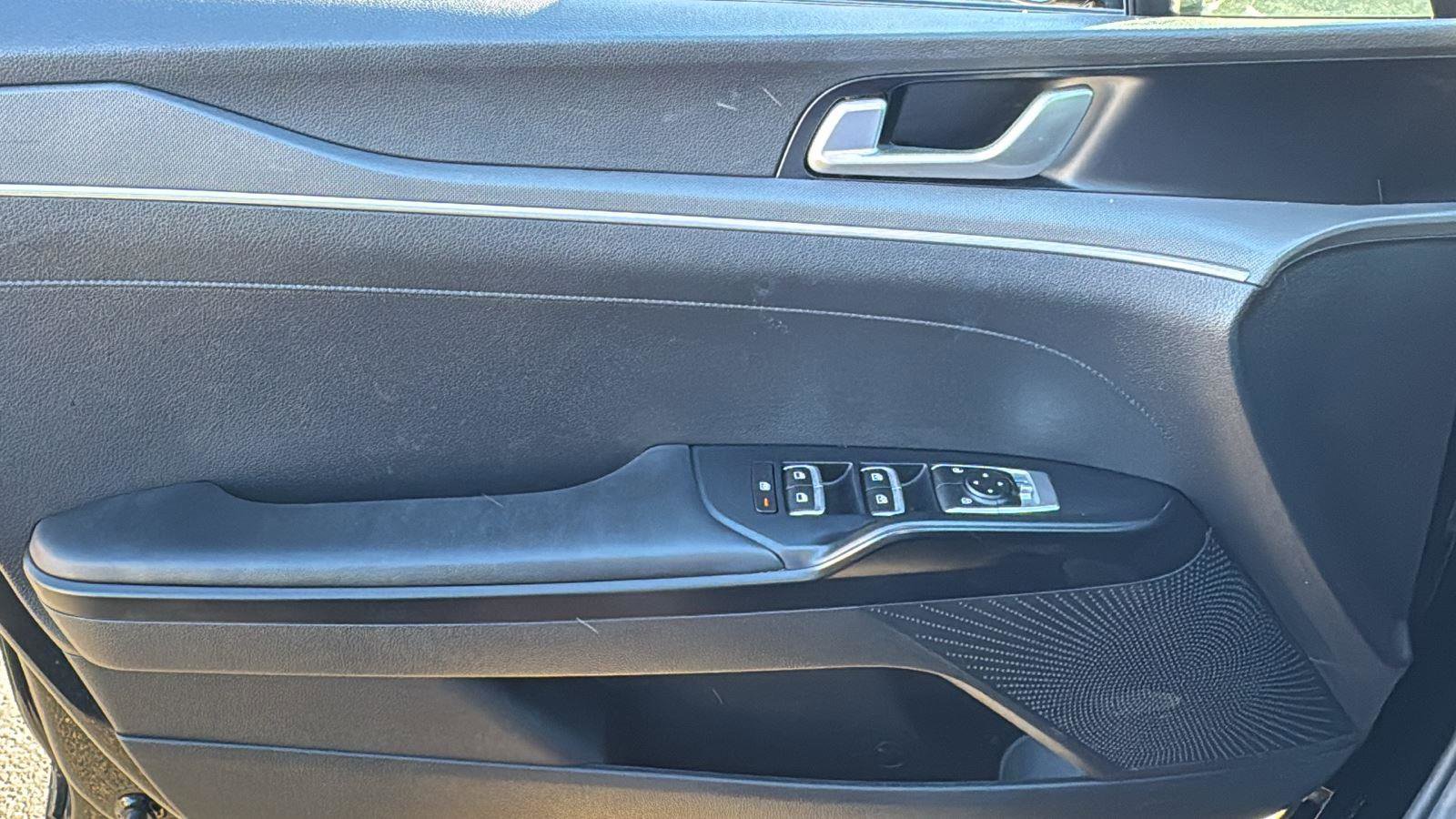 Used 2022 Kia K5 GT-Line w/ GT-Line FWD Premium Package image 8