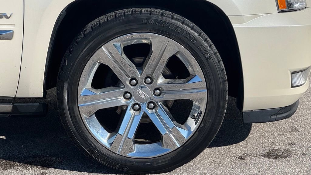 Used 2014 Cadillac Escalade ESV Luxury AWD/4WD image 3