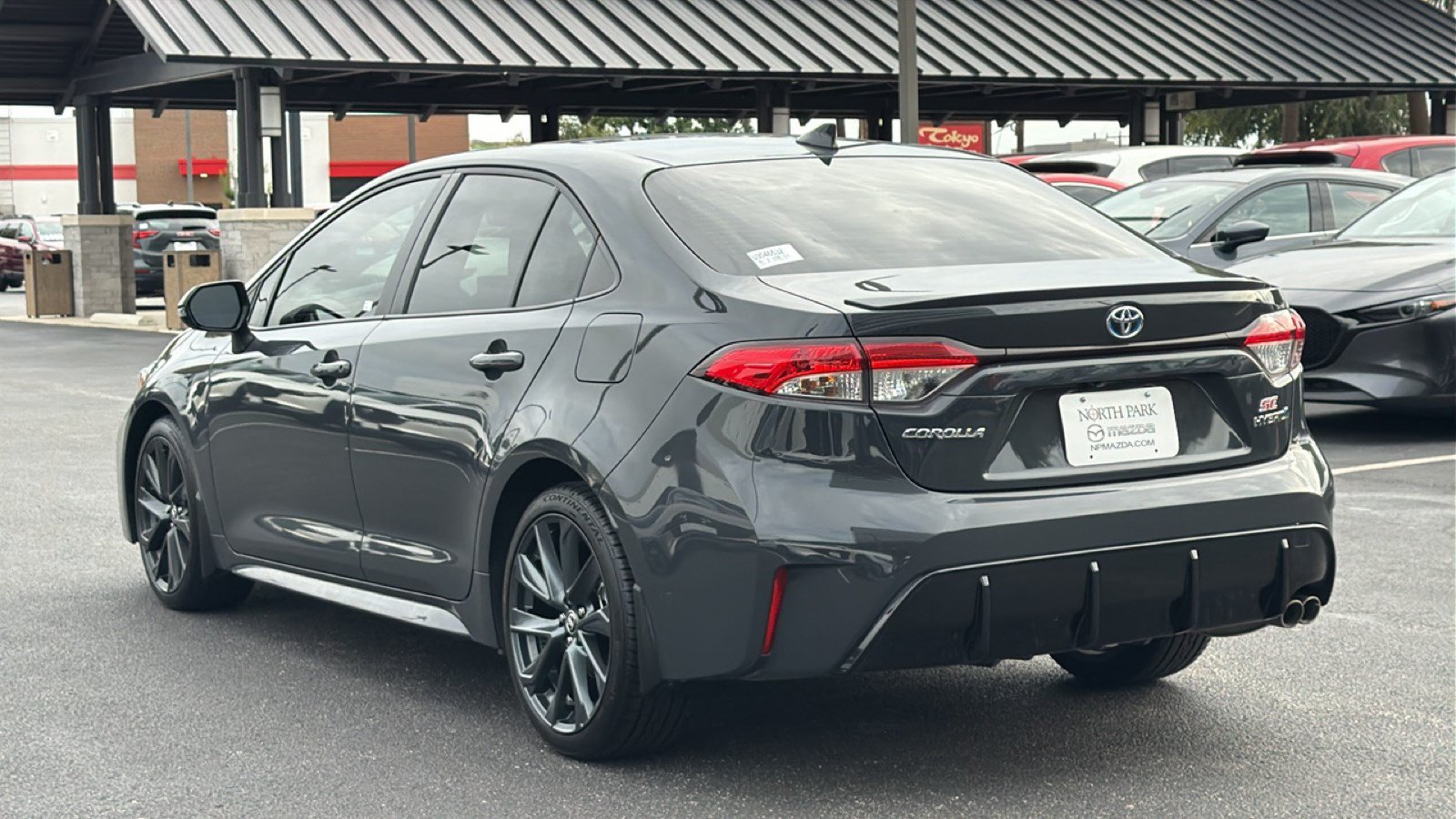Used 2024 Toyota Corolla SE FWD image 6