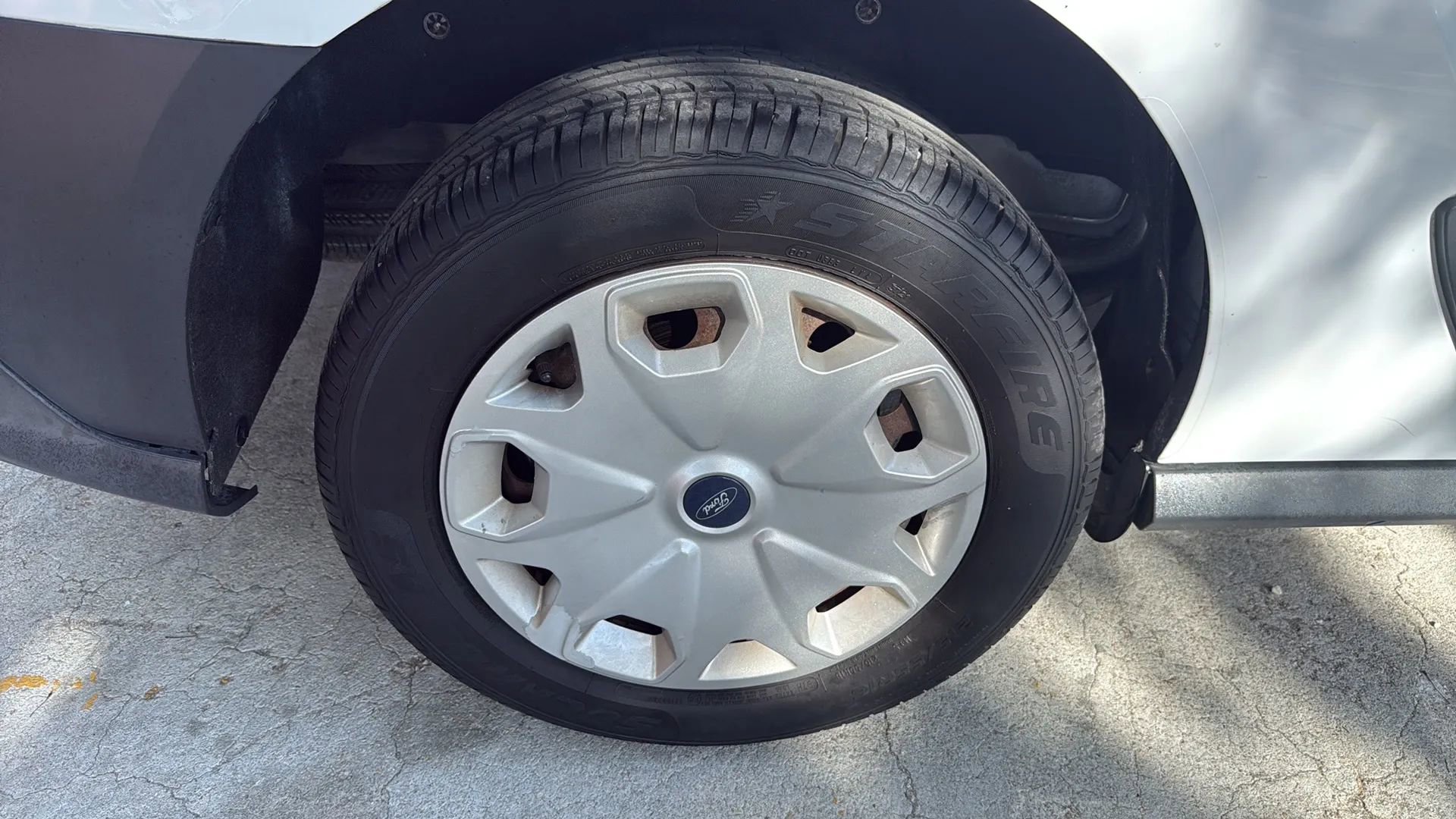 Used 2016 Ford Transit Connect XL FWD image 42