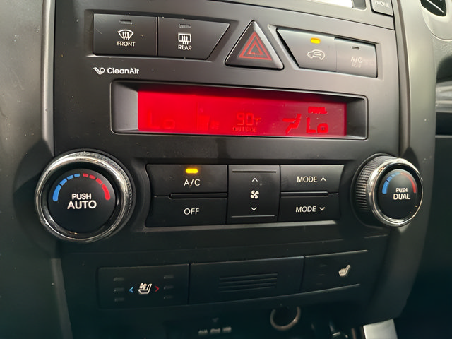 Used 2012 Kia Sorento SX AWD/4WD image 22