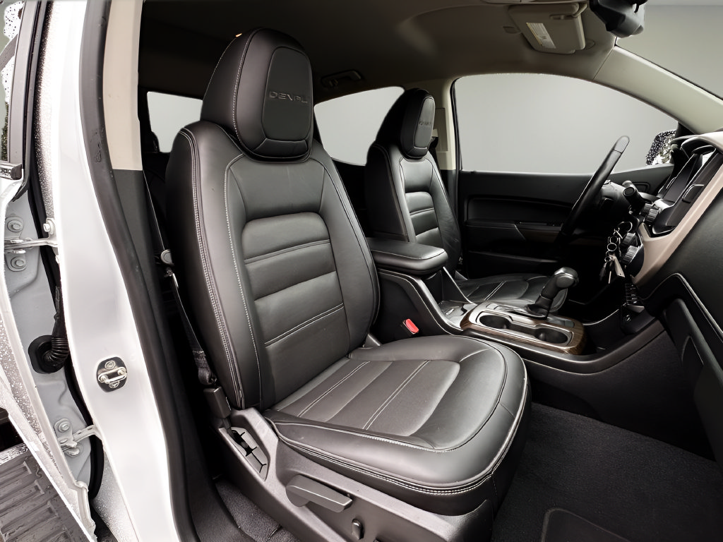 Used 2020 GMC Canyon Denali RWD image 24