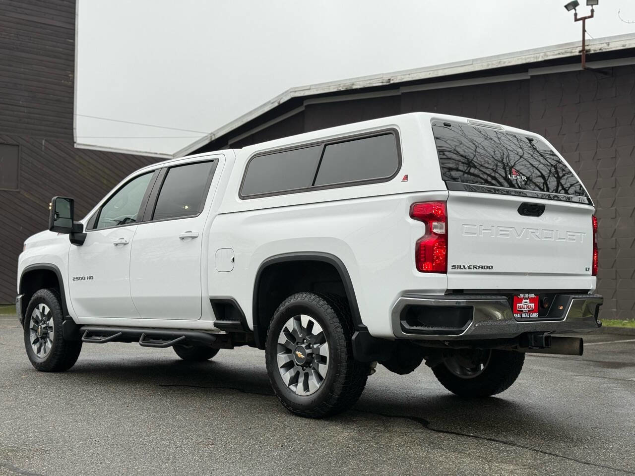 Used 2021 Chevrolet Silverado 2500 LT w/ Convenience Package image 8