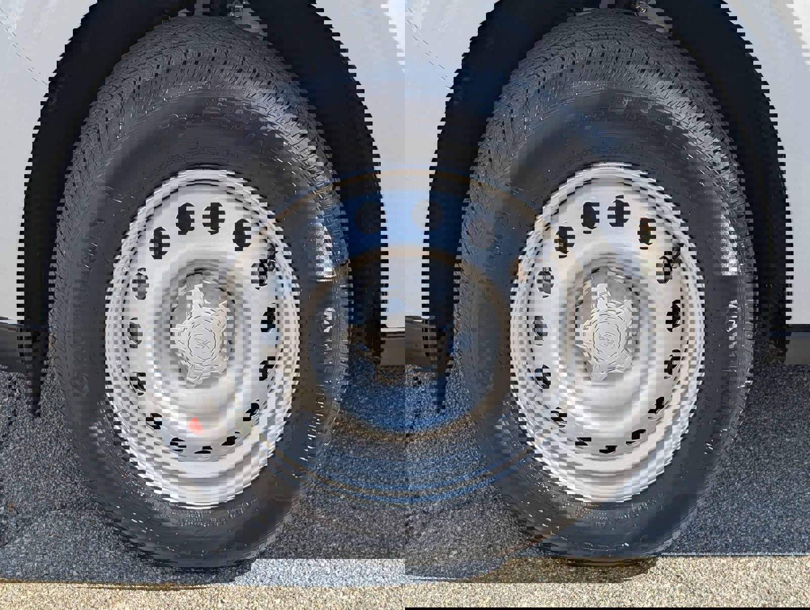 New 2026 Ford Maverick XL w/ Equipment Group 101A image 13