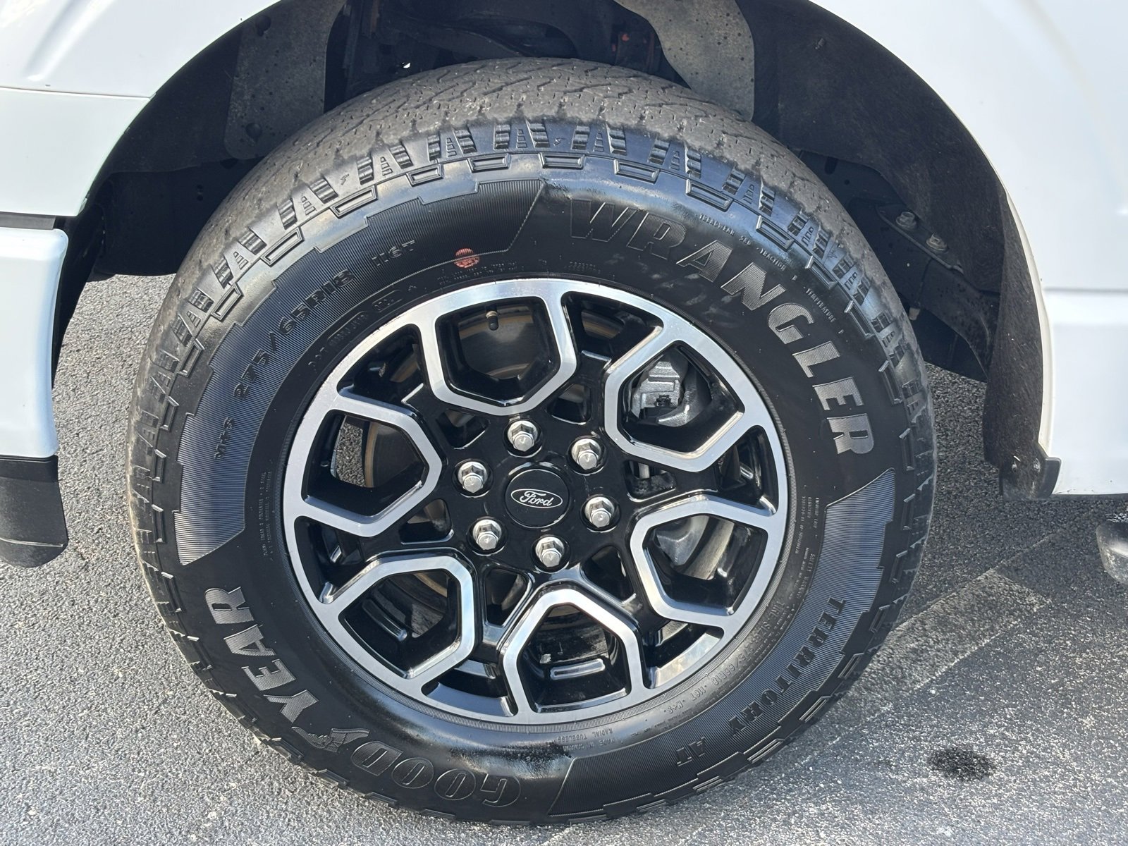 Used 2021 Ford F150 XLT w/ Equipment Group 302A High image 14