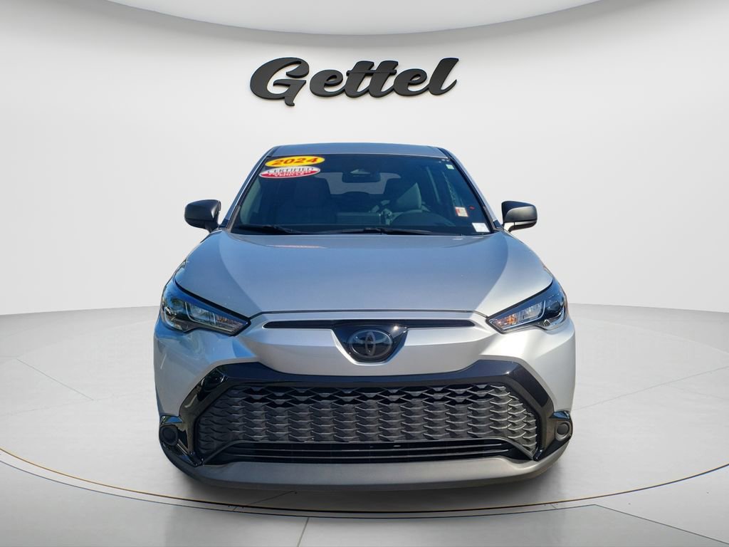 Used 2024 Toyota Corolla Cross S AWD/4WD image 16
