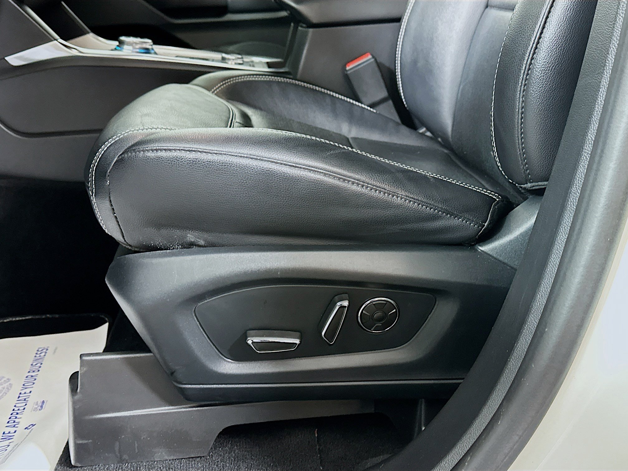 Used 2020 Ford Explorer ST w/ Premium Technology Package AWD/4WD image 19