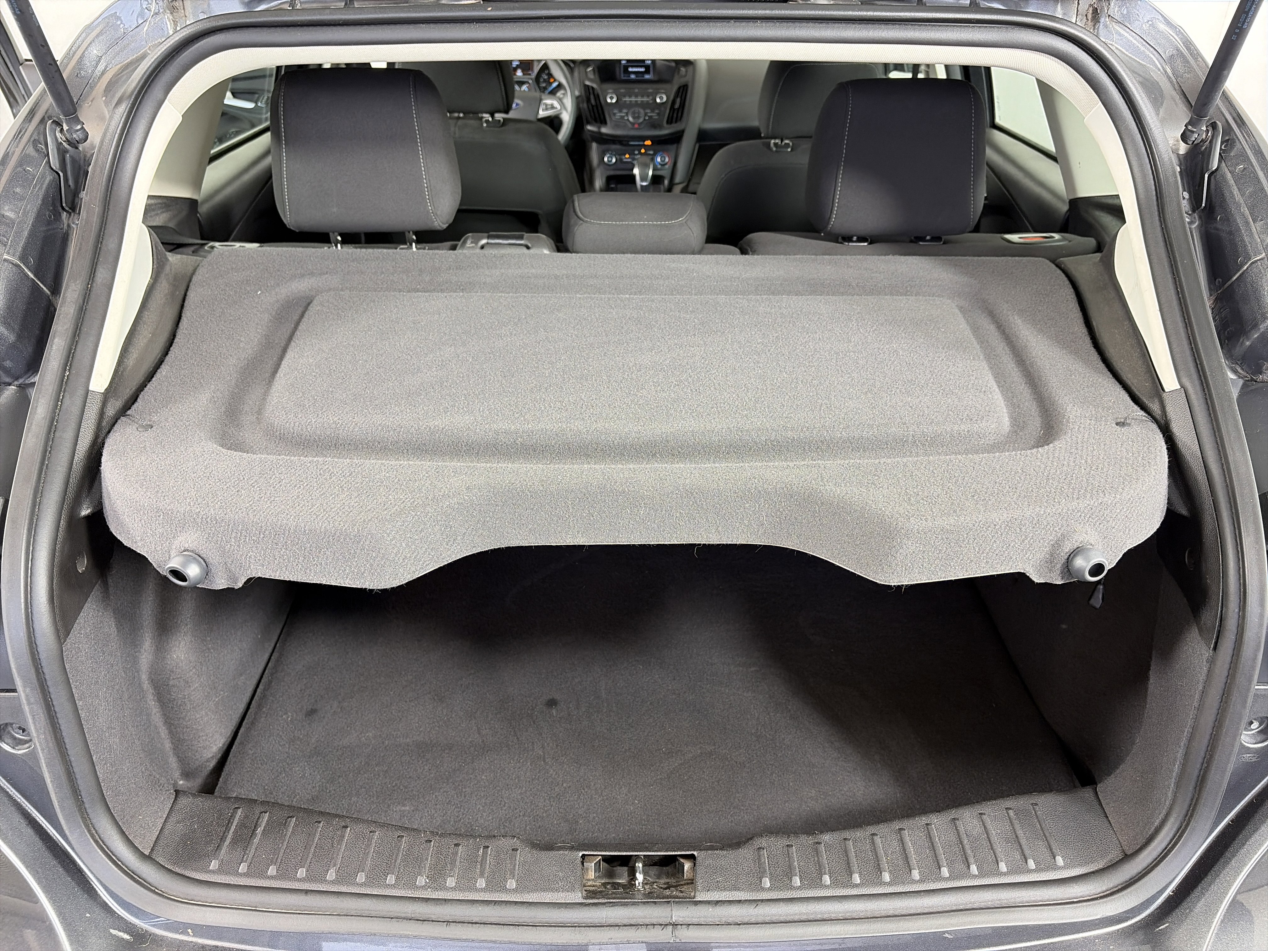 Used 2018 Ford Focus SE image 14