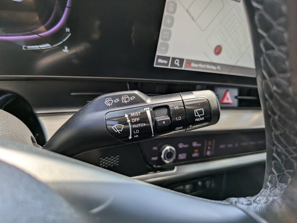 Certified 2024 Kia Sportage EX FWD image 32