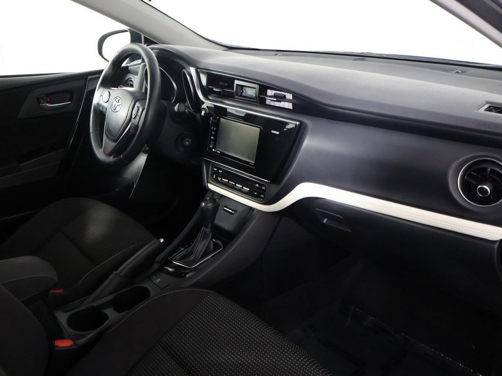 Used 2017 Toyota Corolla iM image 23